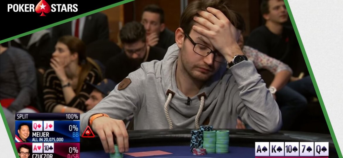 У двух игроков была одинаковая комбинация, но один из них все равно проиграл: крутая покерная раздача